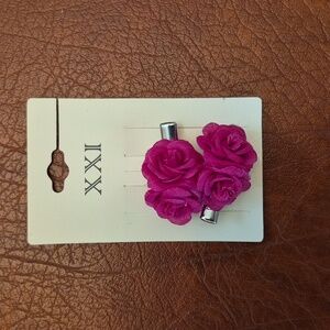 Forever 21 Pink Floral Hair Clips, New With Tags